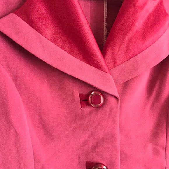 M Huangley Hand Tailored 2-Piece Set Size S - Picture 2 of 2